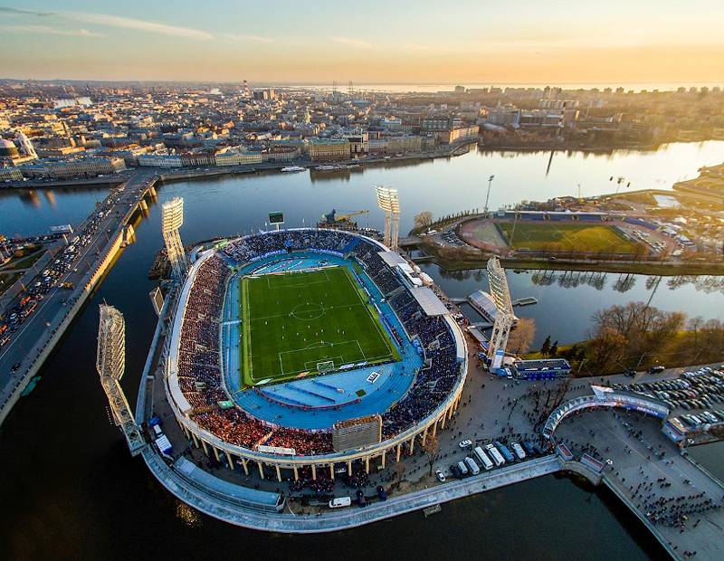 Петровский стадион