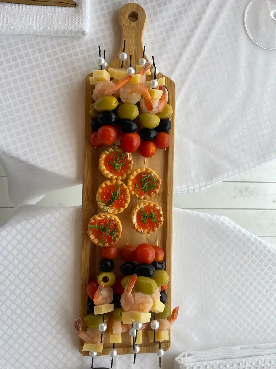 Караоке-бар на причале — атмосфера